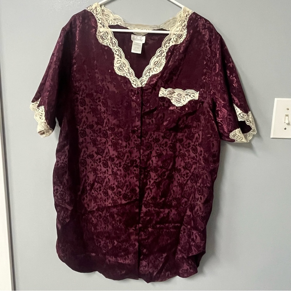 Adonna Vintage Purple Satin Floral Rose Lace Trim Button Front Nightgown Large